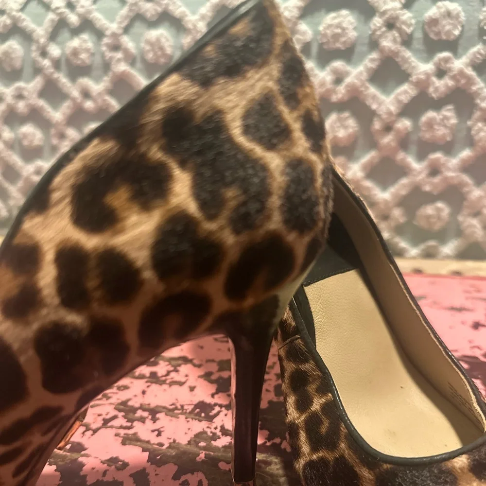 MICHAEL KORS Leopard pony hair Stiletto Heels Sz 8.5 - Picture 4 of 10